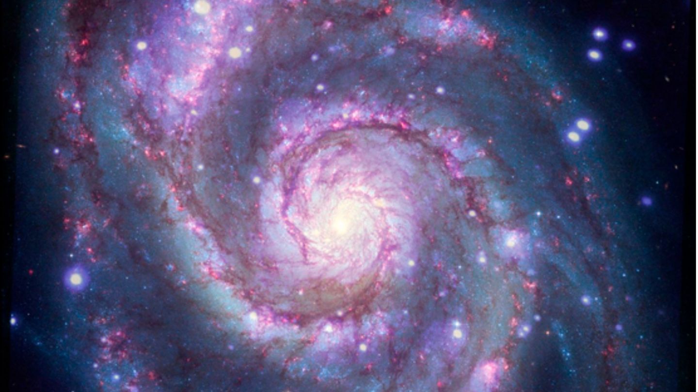 Dieses zusammengesetzte Bild zeigt die 23 Millionen Lichtjahre entfernte Galaxie M 51