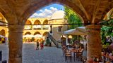 Platz mit Cafes in Nikosia, Zypern