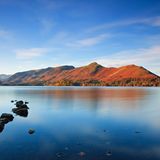 Blick auf Derwentwater und die Cat Bells im Lake District National Park