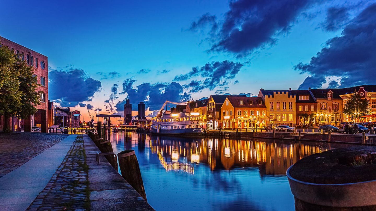 Binnenhafen, Husum Sonnenuntergang und Abendstimmung im Husumer Binnenhafen