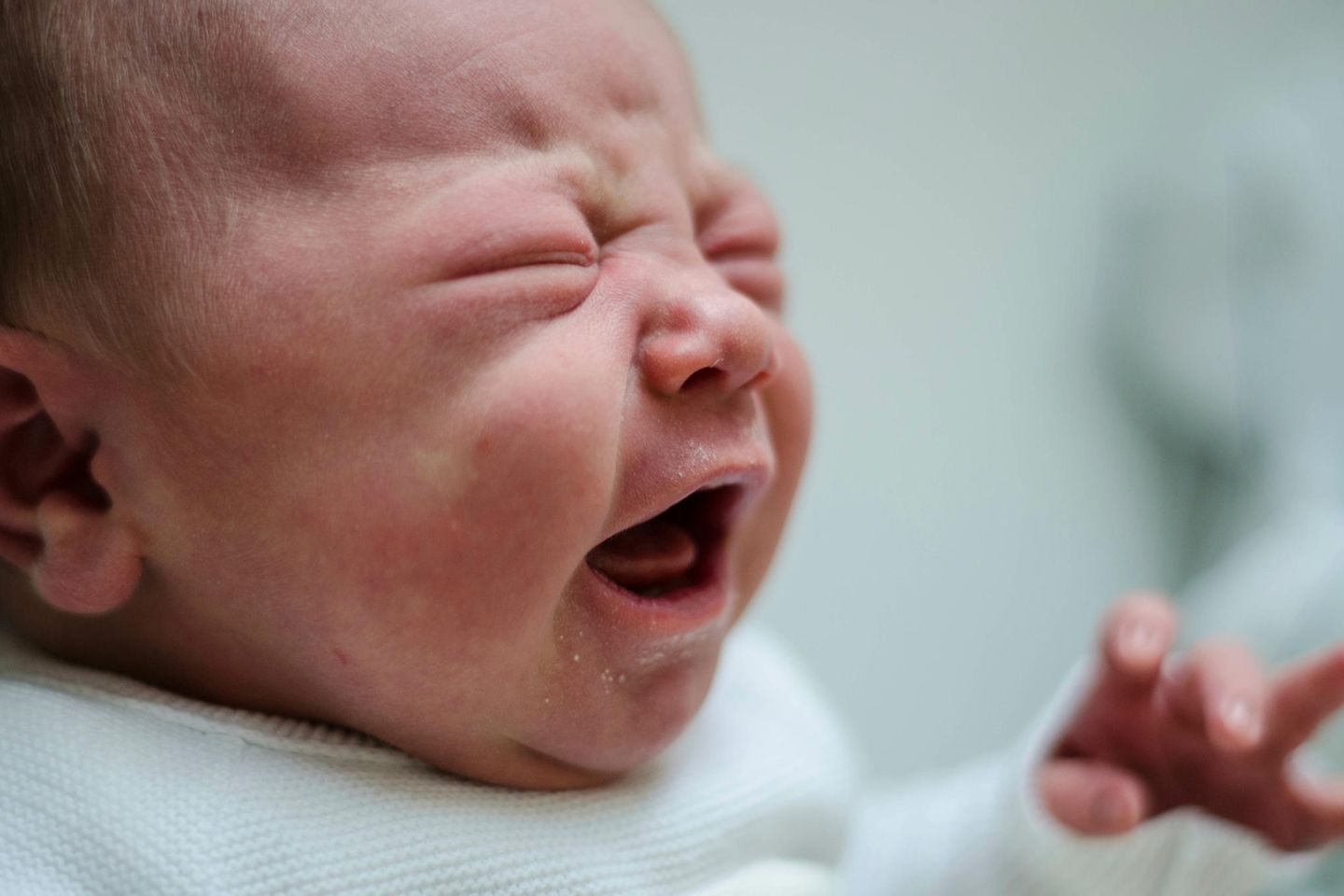 Schreibabys: Warum manche Babys ständig schreien – und wie Eltern ihnen helfen können