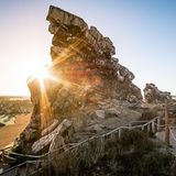 Sonnenaufgang an der Teufelsmauer im Harz