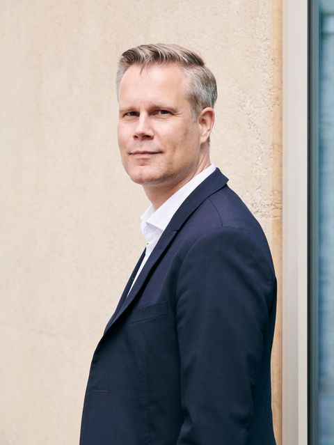 Dr. Samy Egli vom Max-Planck-Institut für Psychiatrie in München hat ein Programm für zu Hause zur Bewältigung von Krisensituationen veröffentlicht