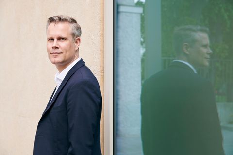 Dr. Samy Egli vom Max-Planck-Institut für Psychiatrie in München hat ein Programm für zu Hause zur Bewältigung von Krisensituationen veröffentlicht