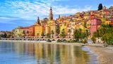 Farbenprächtige Stadtansicht von Menton, Frankreich