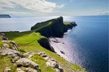 Blick auf Neist Point und den bekannten Leuchtturm auf der Isle of Skye