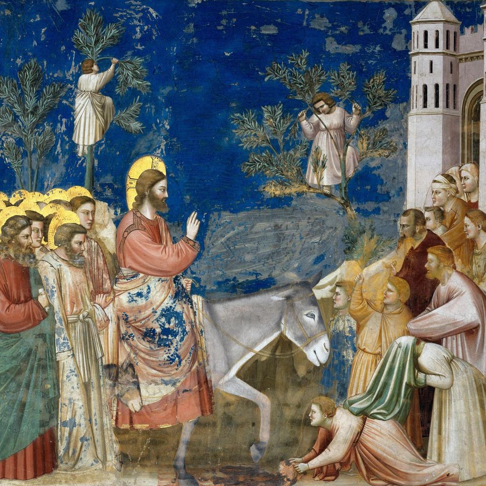 Vermutlich im Frühling des Jahres 30 zieht Jesus nach Jerusalem, ins Zentrum der Macht und des jüdischen Glaubens. Die Begleiter jedenfalls sehen den auf einem Esel Einreitenden bereits als "Messias", den Erlöser