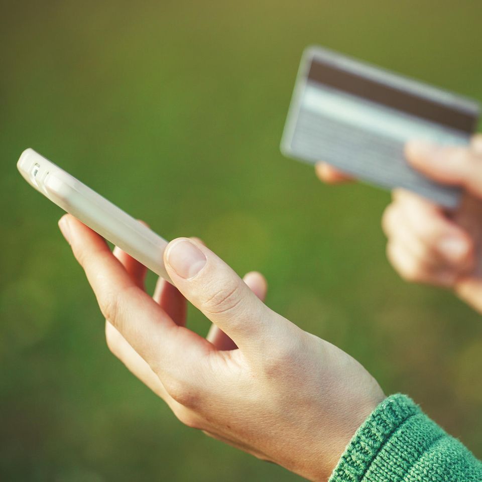 Online-Bestellungen können hohe Emissionen verursachen – etwa, wenn die Lieferung beim ersten Versuch nicht zugestellt werden kann