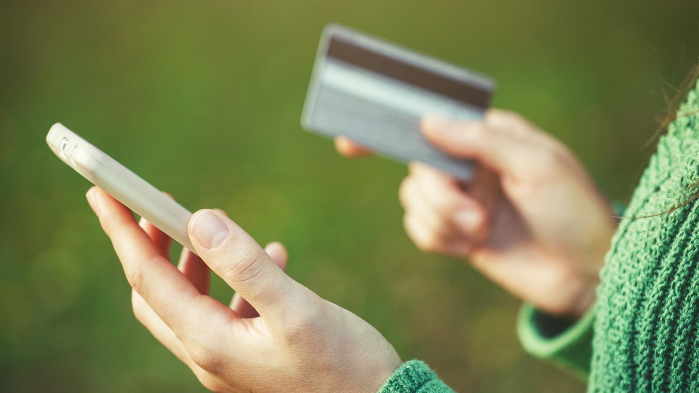 Konsum: Online-Bestellungen können hohe Emissionen verursachen – etwa, wenn die Lieferung beim ersten Versuch nicht zugestellt werden kann Online-Bestellungen können hohe Emissionen verursachen – etwa, wenn die Lieferung beim ersten Versuch nicht zugestellt werden kann