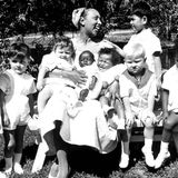  Jan. 12, 2006 - Josephine Baker and kids.K46373. Pix Planete  - ZUMAg49_ 20060112_gaf_g49_170 Copyright: xGlobexPhotosx