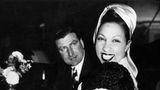 Bildnummer: 53338049  Datum: 03.01.1937  Copyright: imago/ZUMA/Keystone Jan 03, 1937; Buenos Aires, Argentine; The honey moon of the freindly actress JOSEPHINE BAKER and the orchester chief JO BOUILLON took place in Agentine as a dream come true, after getting married in a small village in France. The picture shows Josephine smiling to the Argentine press while having dinner with her husband at their hotel in Buenos Aires. Buenos Aires Argentina PUBLICATIONxINxGERxONLY kbneg 1937 hoch   Bildnummer 53338049 Date 03 01 1937 Copyright Imago Zuma Keystone Jan 03 1937 Buenos Aires Argentine The Honey Moon of The  actress Josephine Baker and The Orchestra Chief Jo Bouillon took Place in  As a Dream Come True After Getting Married in a Small Village in France The Picture Shows Josephine Smiling to The Argentine Press while Having Dinner With her Husband AT their Hotel in Buenos Aires Buenos Aires Argentina PUBLICATIONxINxGERxONLY Kbneg 1937 vertical  