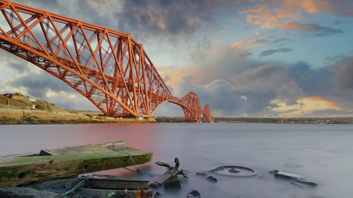 Forth Bridge