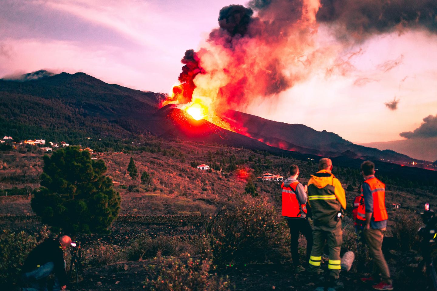Vulkanausbruch auf La Palma: "Auch auf Lanzarote, Teneriffa oder El Hierro besteht Gefahr"