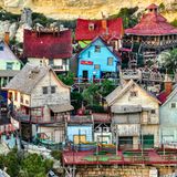 Bunte Häuser in Popeye auf Malta