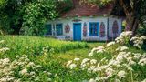 Haus mit Blumenmuster in Zalipie in Polen