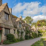 Kleine Steinhäuser in Bilbury England