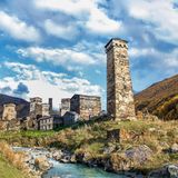 Die Türme von dem Dorf Ushguli