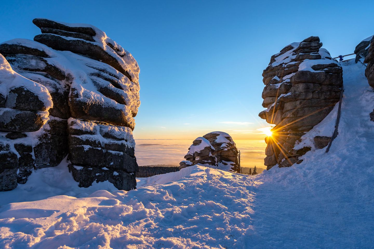 Dreiessel Berg Dreisessel im Winter im Schnee bei Sonnenuntergang