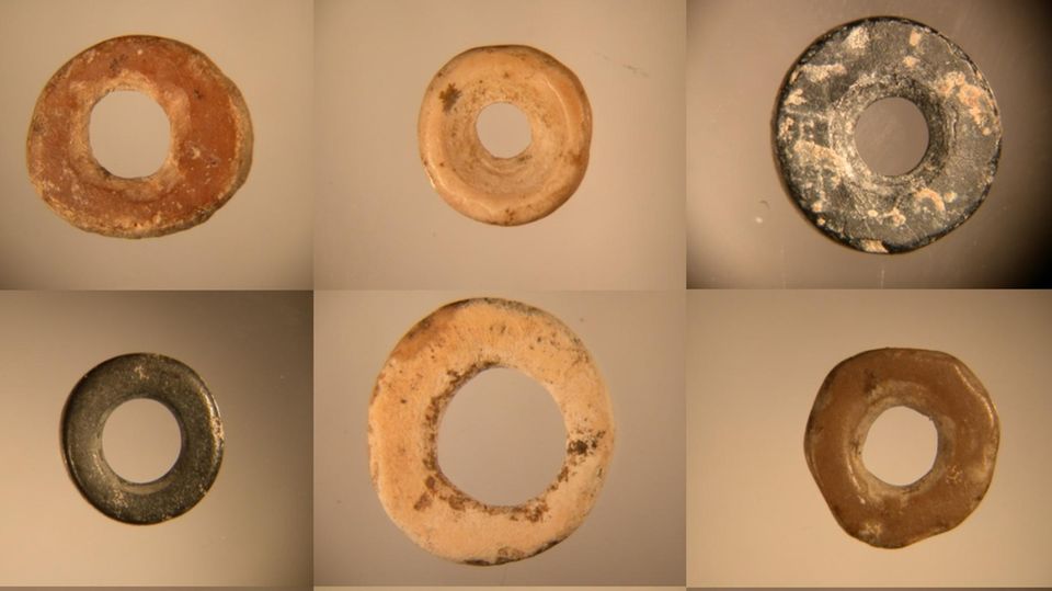 Digitalmikroskopische Aufnahmen von archäologischen Straußeneierschalen-Perlen
