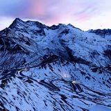 21.12.2021      "Blick auf die Hochalpenstraße, Edelweißspitze."      Ort: Großglockner  Kamera: Lumix —DMC— FZ 1000 , Leica 25mm — 400 mm