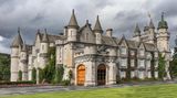 Balmoral Castle im Cairngorms Nationalpark, Schottland
