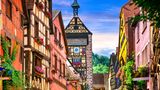 Pittoreske Fachwerkhäuser in Riquewihr im Elsass