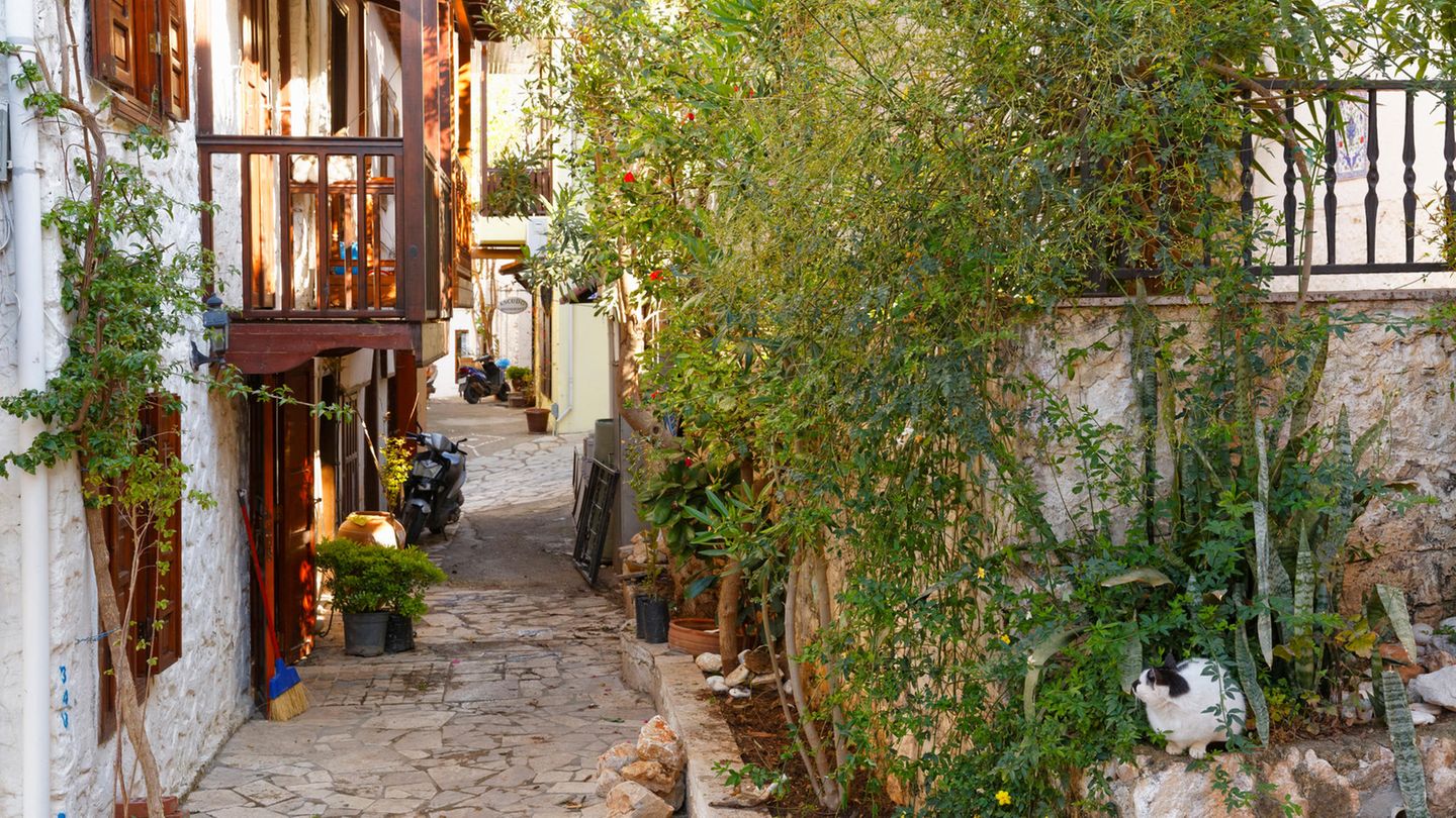 Gasse in der historischen Altstadt von Kalkan