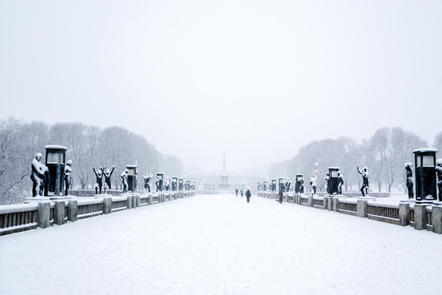 Oslo, Norwegen Vigeland-Skulpturenpark in Oslo im Winter