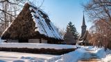Schneebedecktes Dorfmuseum von Bukarest