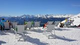 Sonnen auf einem Berg über Innsbruck