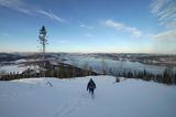 Blick auf den Drammen Fjord im Winter