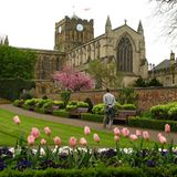 Hexham Abbey im Frühling