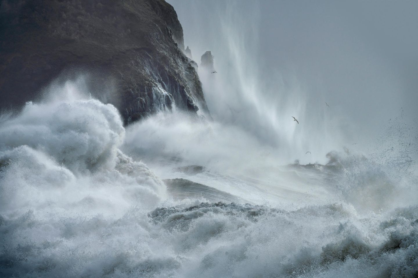 "Collapse" Cape Dissappointment in Washington USA