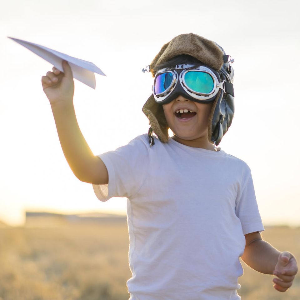 Physik im Alltag: Warum fliegt ein Flugzeug?