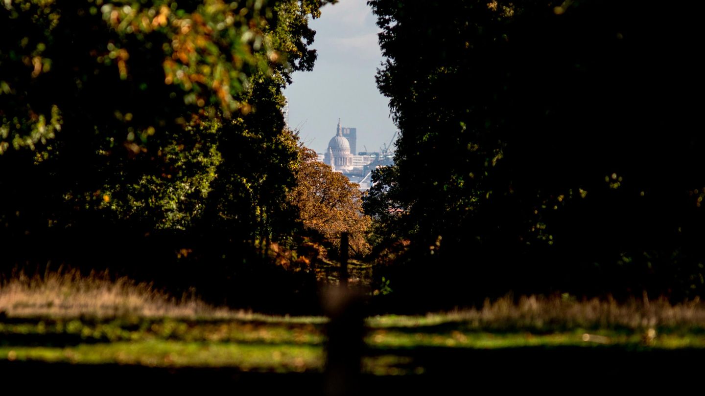 King Henry’s Mound in Richmond
