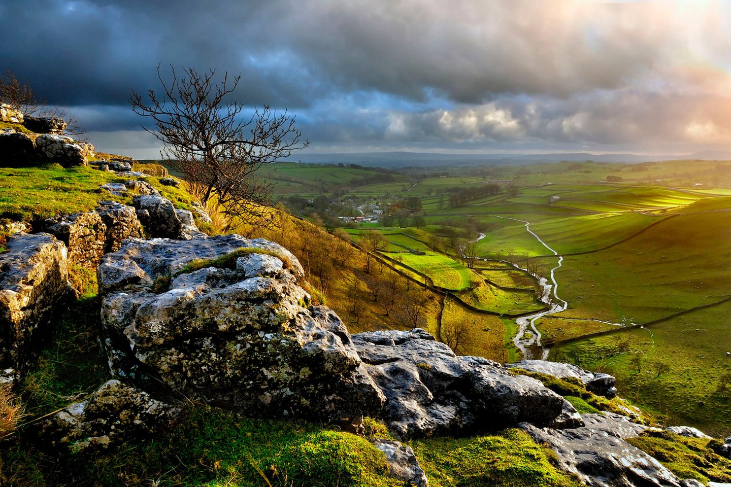 Malham Cove in Yorkshire Malham Cove in Yorkshire