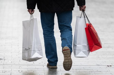Jede Einwohner*in der Europäischen Union konsumiert pro Jahr im Durchschnitt knapp 15 Kilogramm an Bekleidung und weiteren Textilien