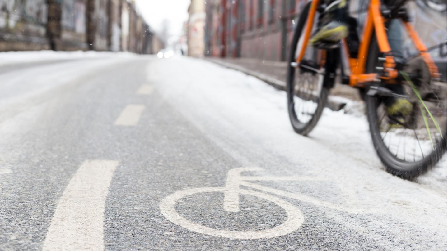 Wer auch im Winter zur Arbeit pendeln möchte, muss auf ungünstige Witterungsbedingungen eingestellt sein