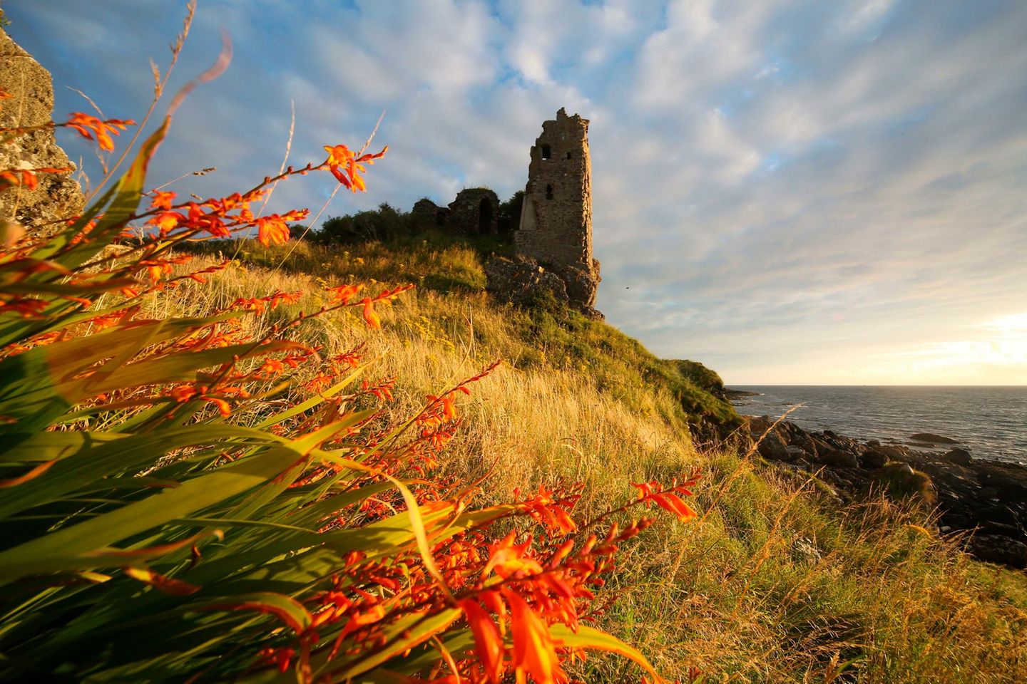 Dunure Castle Dunure Castle, Dunure, Ayrshire,Scotland, UK. Dunure was the ancient seat of the Kennedy family, traditionally lords of Carrick and eventually Earls of Cassillis.
