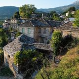 Historisches Bergdorf Mikro Papigko