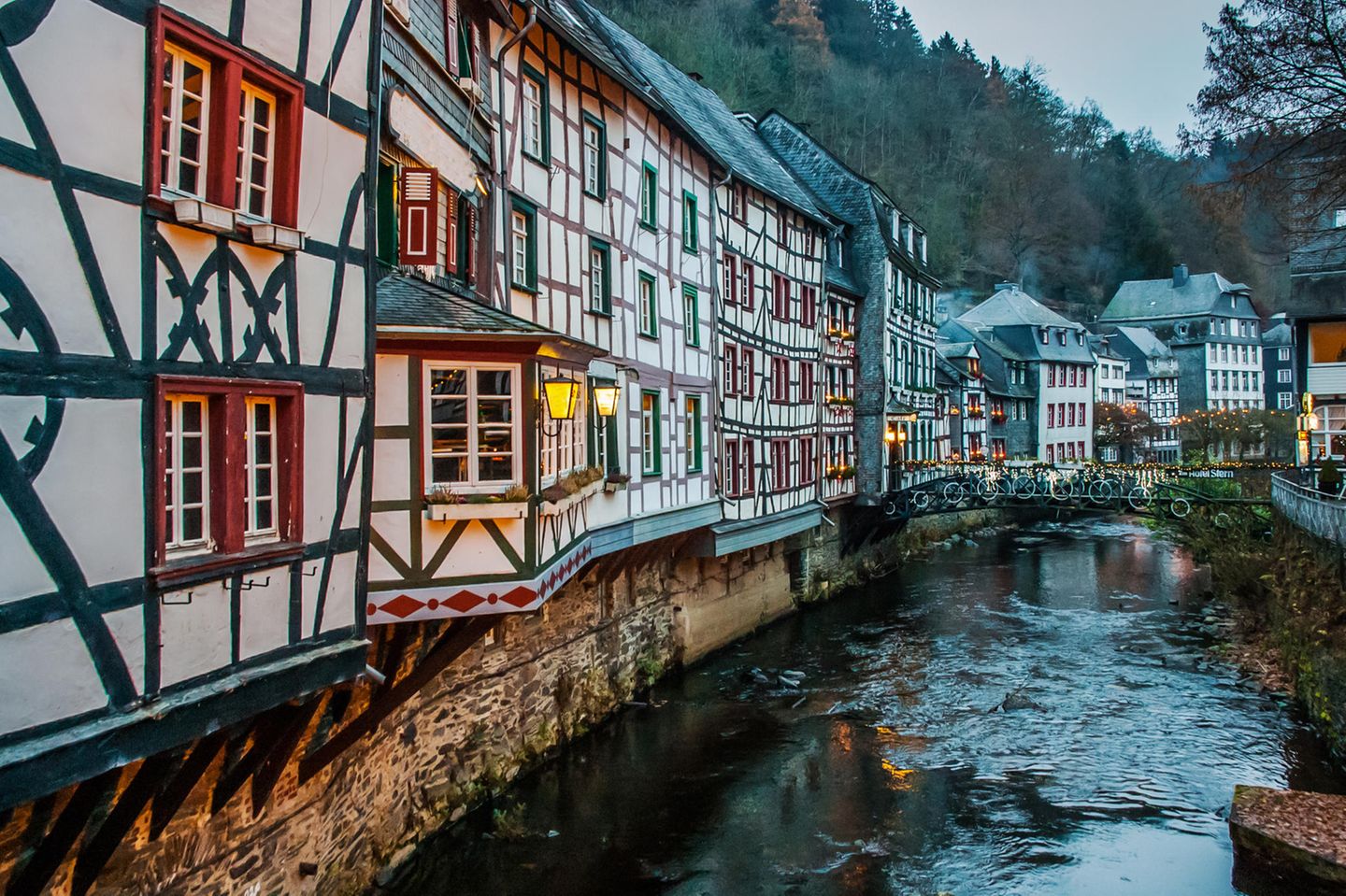 Fachwerkzeile von Monschau
