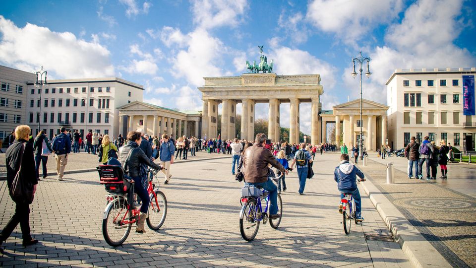 Radtouren in Berlin zum Brandenburger Tor Radtouren in Berlin zum Brandenburger Tor