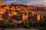 Sonnenaufgang über dem Berbersitz Aït-Ben-Haddou in Marokko