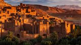 Sonnenaufgang über dem Berbersitz Aït-Ben-Haddou in Marokko