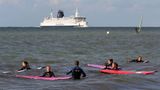 Auf die Bretter in Warnemünde
