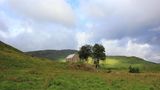 Blick auf die kleine Schutzhütte Staioneag