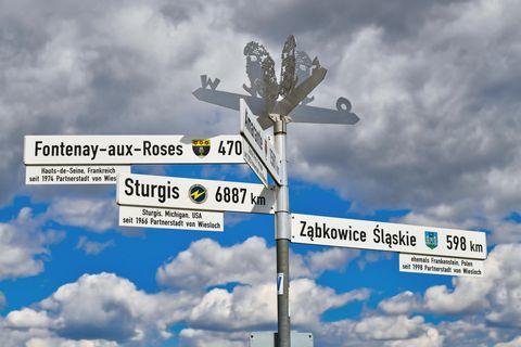 Deutschland pflegt mit über 2200 die meisten Städte- und Gemeindepartnerschaften mit Frankreich 