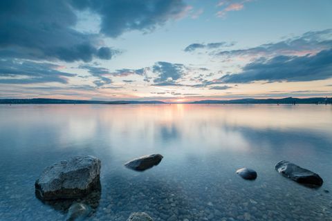 Der Bodensee ist mit einem Volumen von 48 Kubikkilometern das größte Binnengewässer Deutschlands