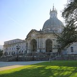 Blick auf das Kloster von Loyola