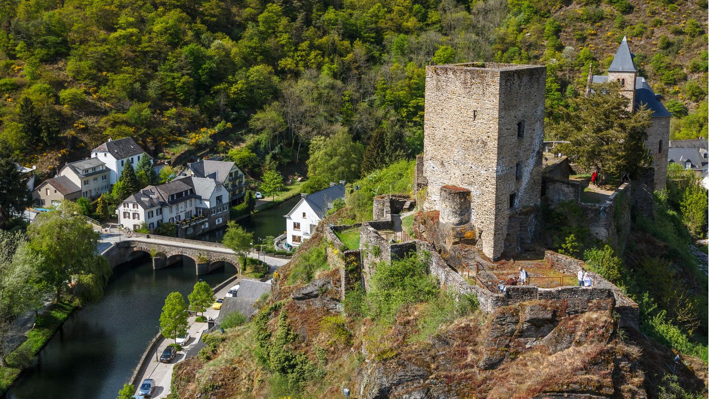 Burgruine von Esch-sur-Sure, Luxemburg